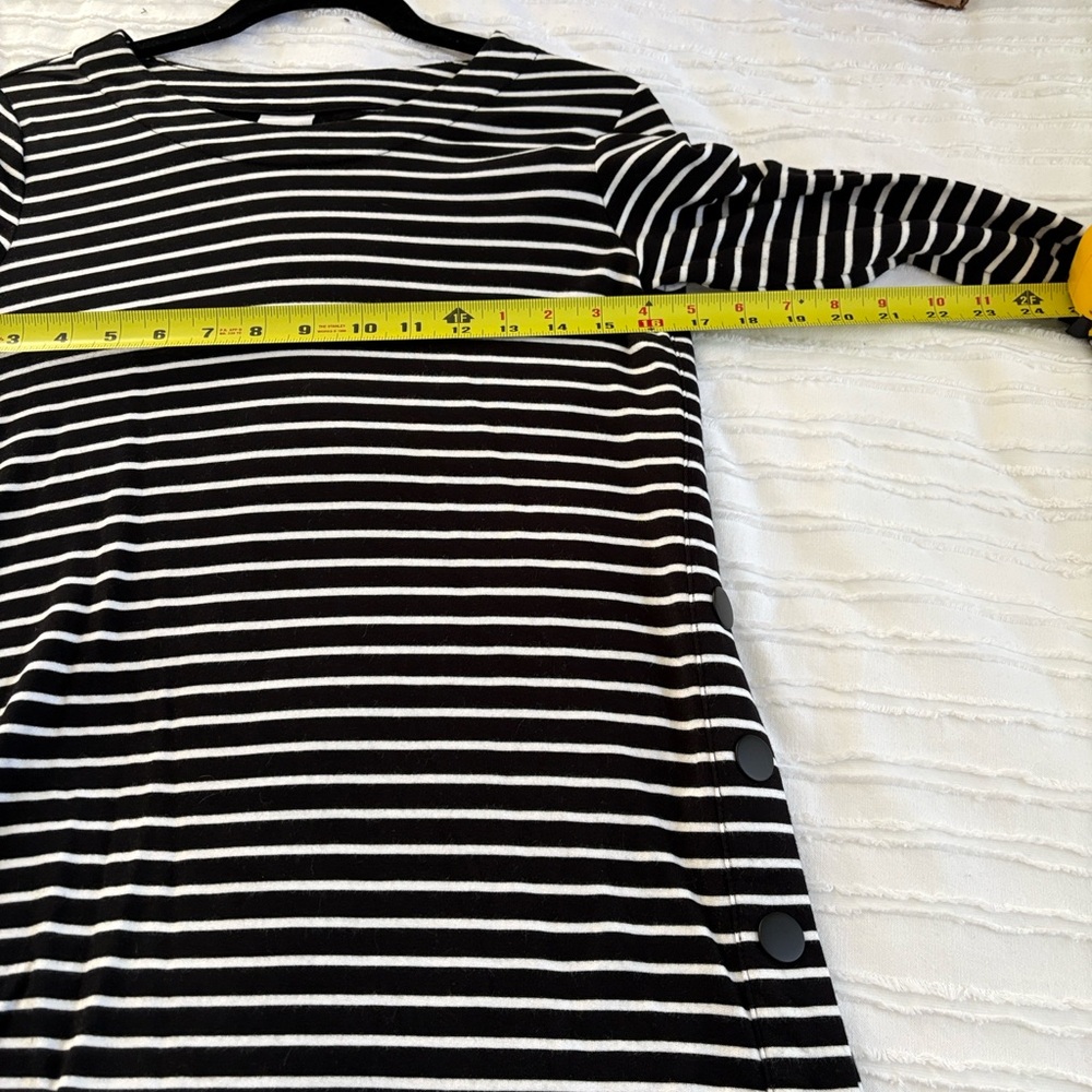 Cabi Side Snap Tee #6332 NWOT - Picture 5 of 11